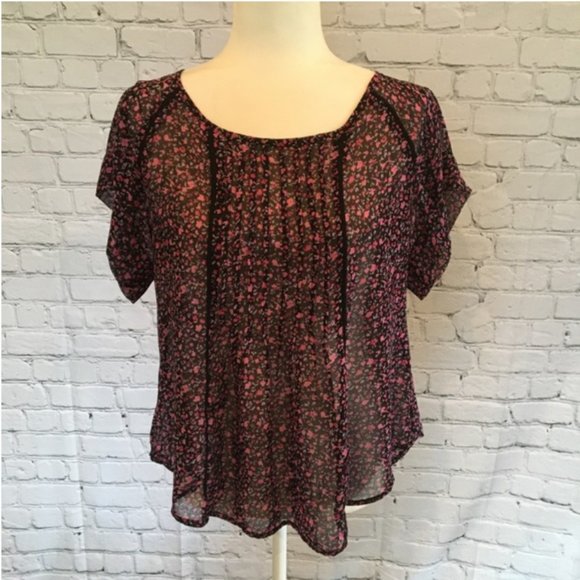 Floral Sheer Short Sleeve Blouse - Size (M) - Picture 1 of 5